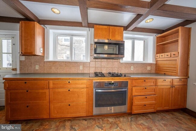 Building Photo - 625 Chelten Hills Dr