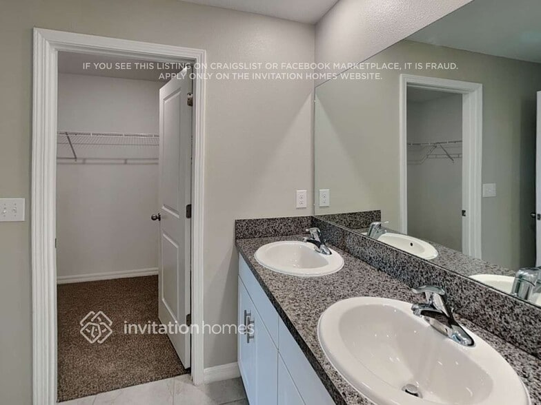 Building Photo - 11292 Riley Pines Cir