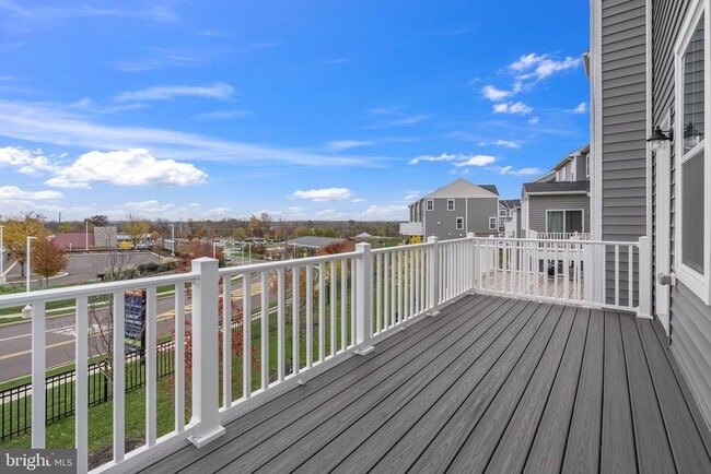 Building Photo - 105 Higher Rock Ct