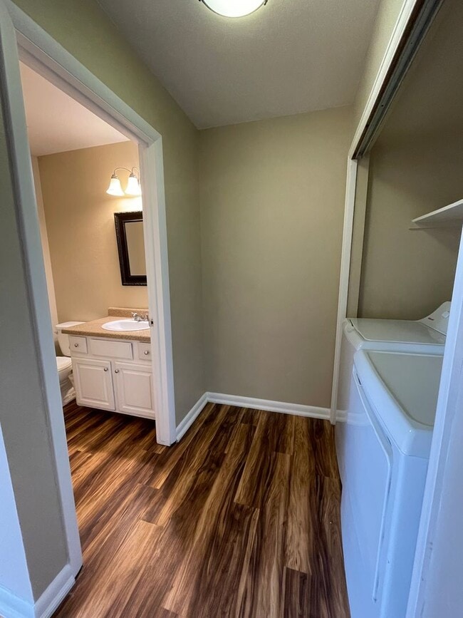 Building Photo - 1269 Solstice Ln
