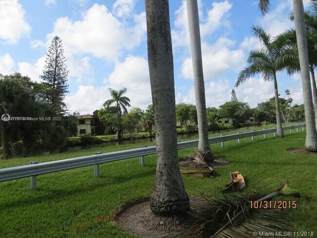 Building Photo - 7900 Camino Cir