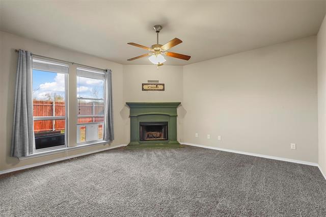 Building Photo - 1216 Vaughna Dr
