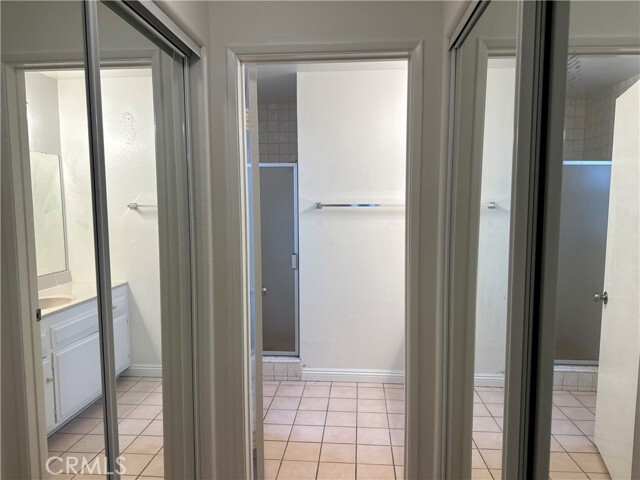 Building Photo - 13235 Palm Pl