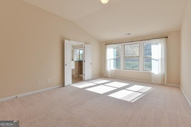 Building Photo - 4665 Woodbine Way