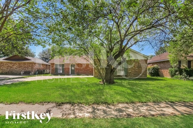 Building Photo - 14135 Rosetta Dr