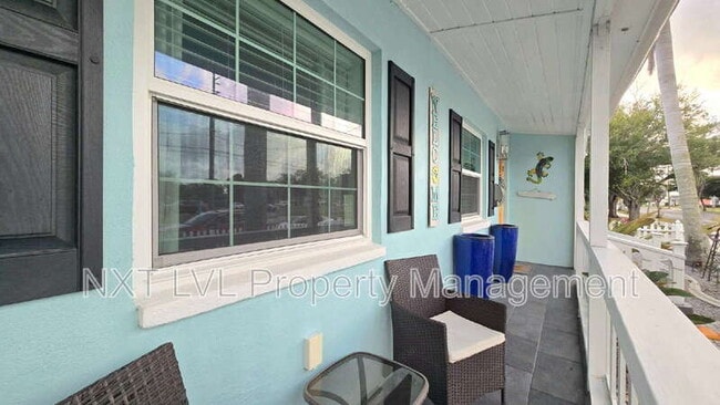 Building Photo - 509 W Olympia Ave