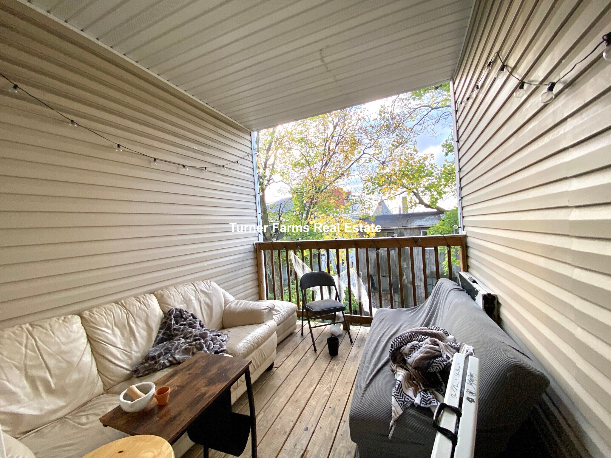 Building Photo - 13 Sachem St