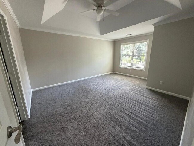 Building Photo - 1105 Trumpet Vine Ct SE
