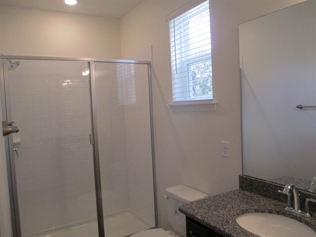 Building Photo - 3070 Creek Village Ln