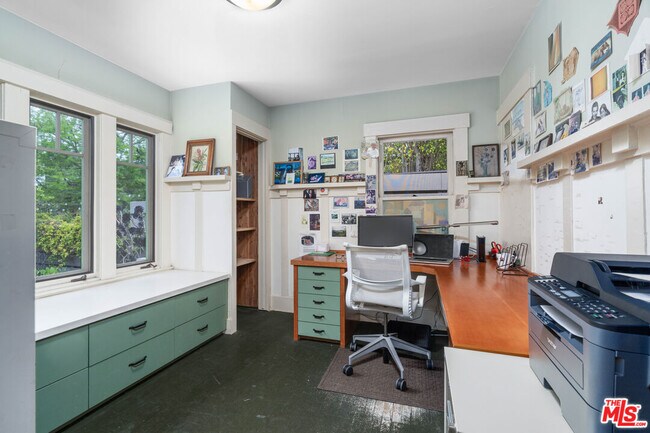 Building Photo - 740 Marco Pl