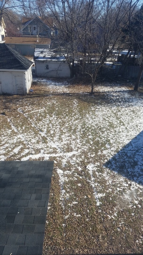 Building Photo - Willmar 2/1 Upper apt available.  Great lo...