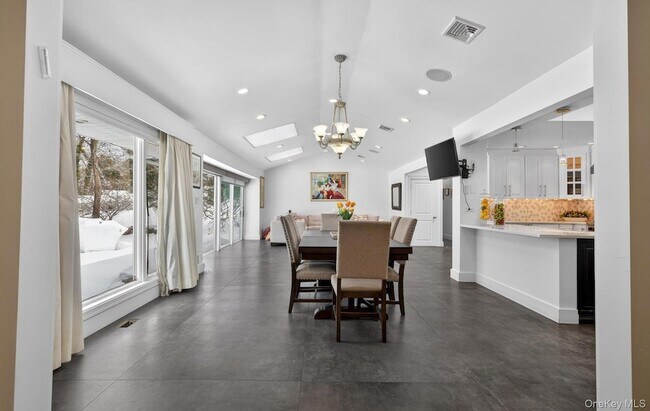 Building Photo - 11 Juneau Blvd