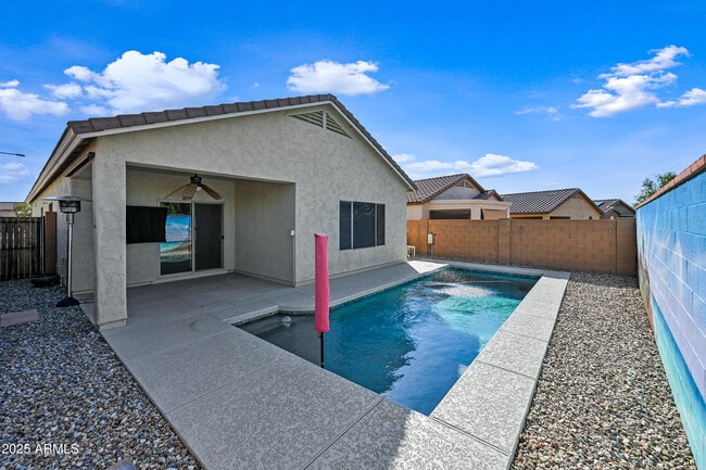 Building Photo - 26182 W Tonto Ln