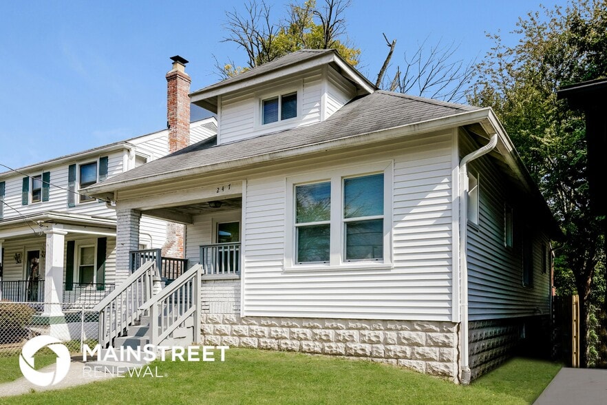 Building Photo - 247 Cecil Ave