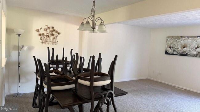 Building Photo - 4989 Pintail Ct