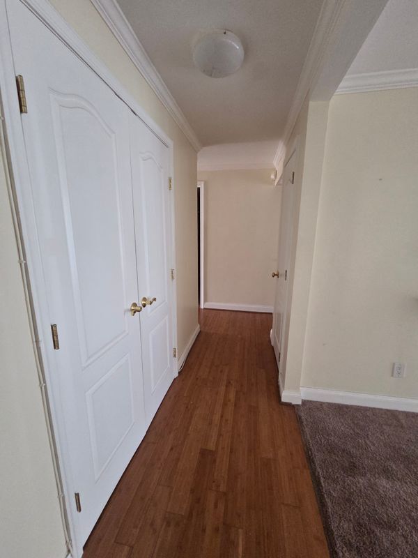 Building Photo - 3329 Huntley Sq Dr