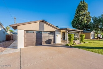 Building Photo - 8263 E Cypress St