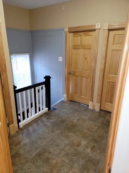 Building Photo - 3414 W Franklin St