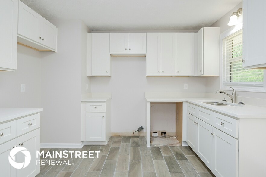Building Photo - 4082 Sweet Water Ct SE