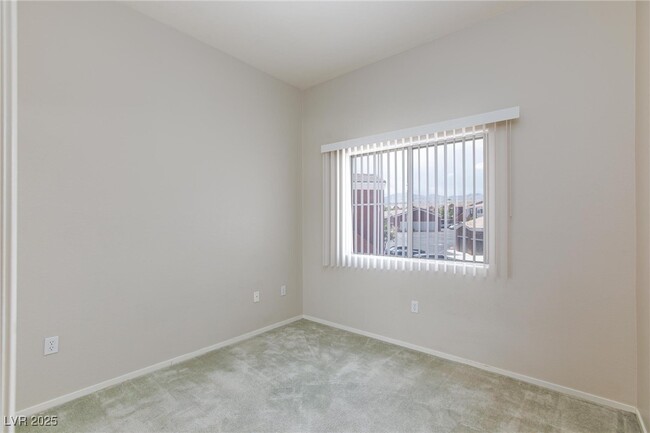 Building Photo - 9303 Gilcrease Ave