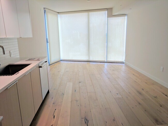 Building Photo - Partly Furnished luxurious Studio with 1-Bath and 1-Parking at Ae'o