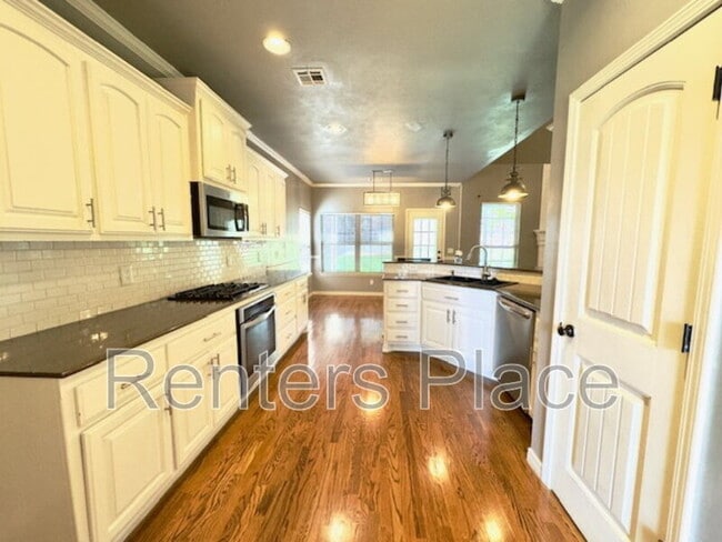 Building Photo - 5006 S 164th E Ave