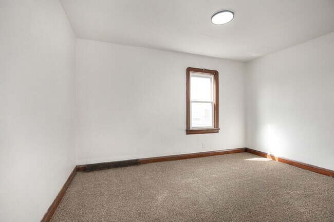 Building Photo - 4772 E 90th St