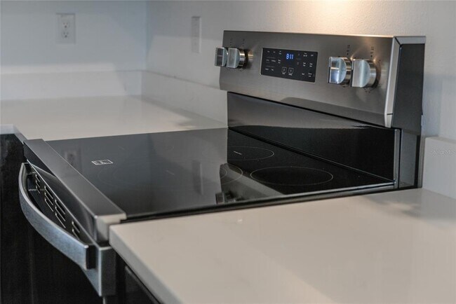 Building Photo - 17208 English Chestnut Wy