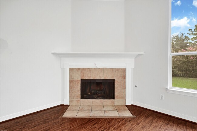 Building Photo - 10106 W Temple Dr