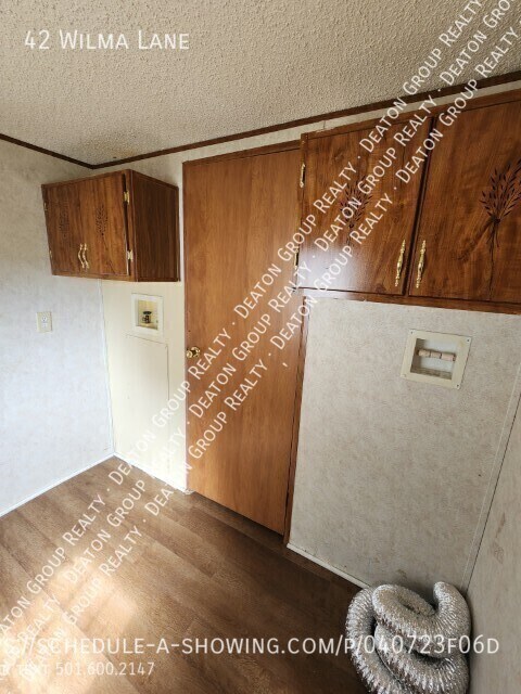 Building Photo - 42 Wilma Ln