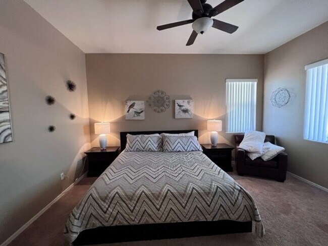 Building Photo - 2BR Vacation Home in Gated Community Bullhead Parkway with Utilities Avail 10/1