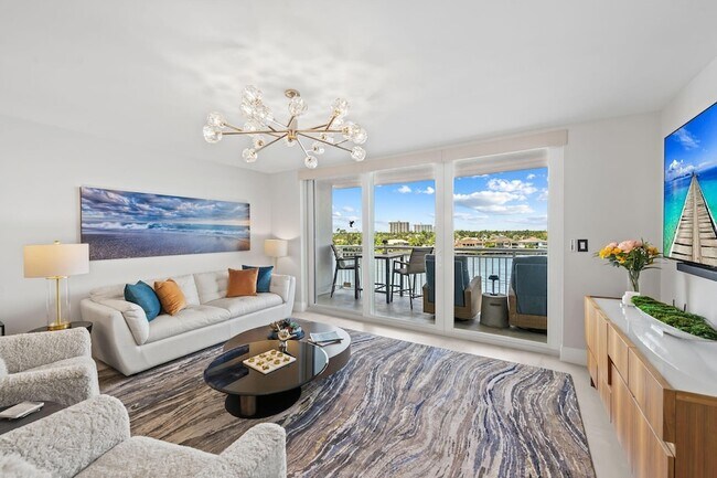Building Photo - 511 Bayshore Dr