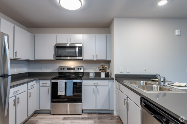 Interior Photo - Crescent Lofts