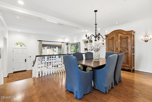 Building Photo - 2485 Waldemar St