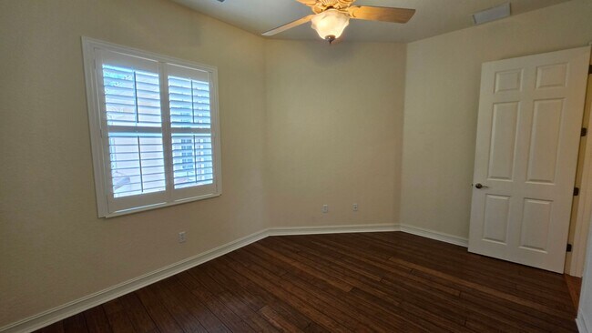 Building Photo - 33 Camino Real Blvd
