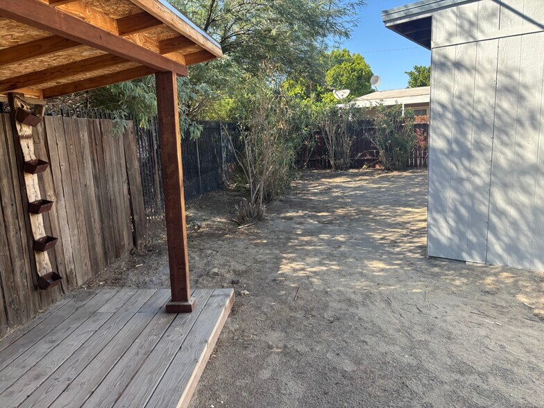 Building Photo - 33641 Westchester Dr