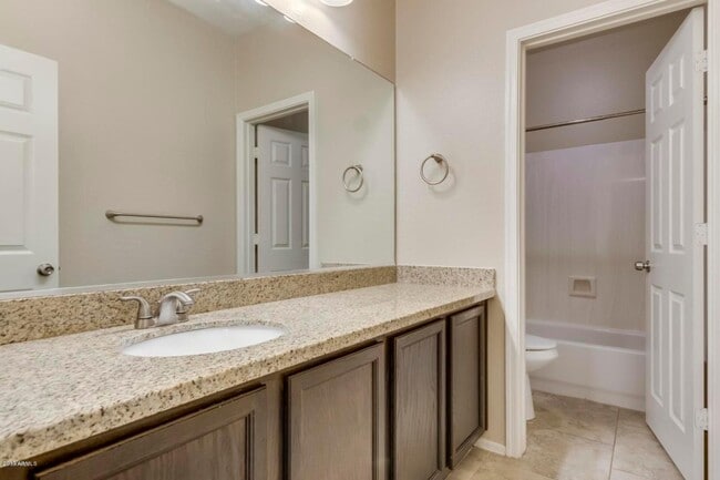 Building Photo - 2582 W Kit Carson Trail