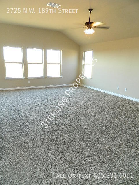 Building Photo - 2725 NW 189th St