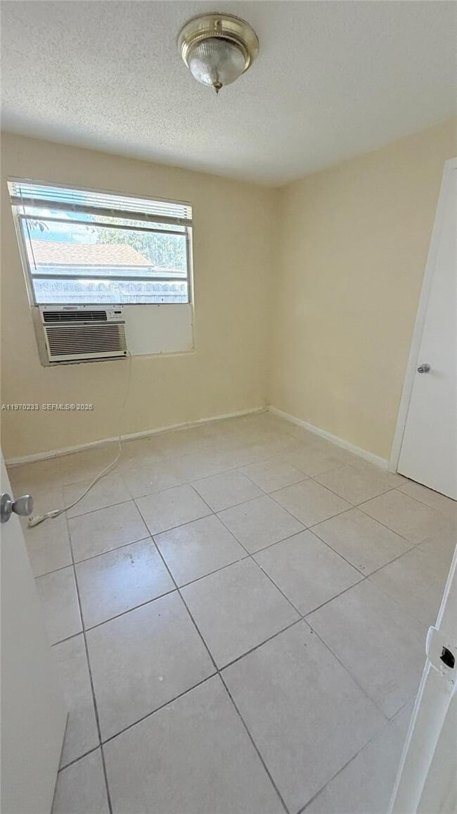 Building Photo - 2954 NW 51st Terrace