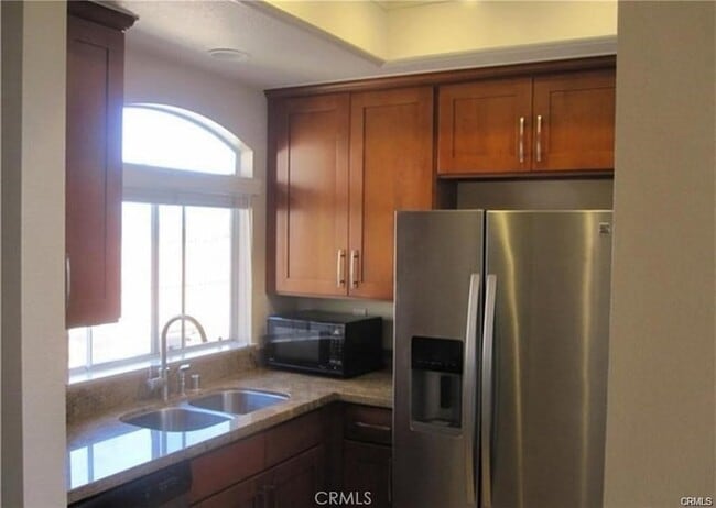 Building Photo - 30902 Club House Dr