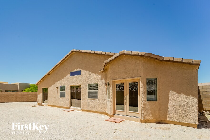 Building Photo - 10130 E Corte Madera Fina