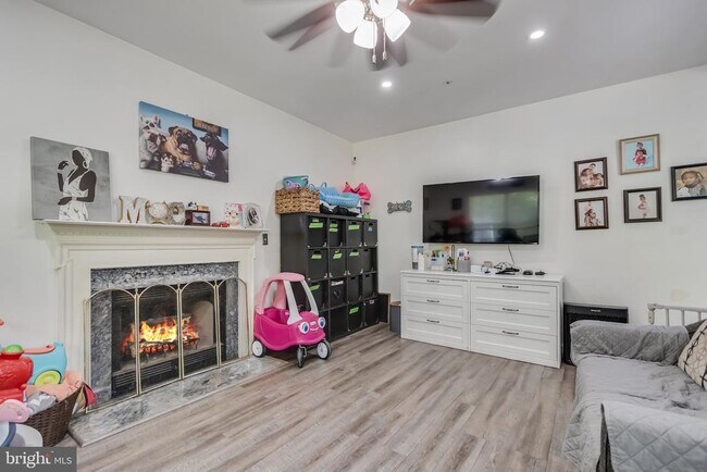 Building Photo - 3107 Ladova Way