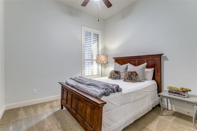 Building Photo - 8237 Inverness