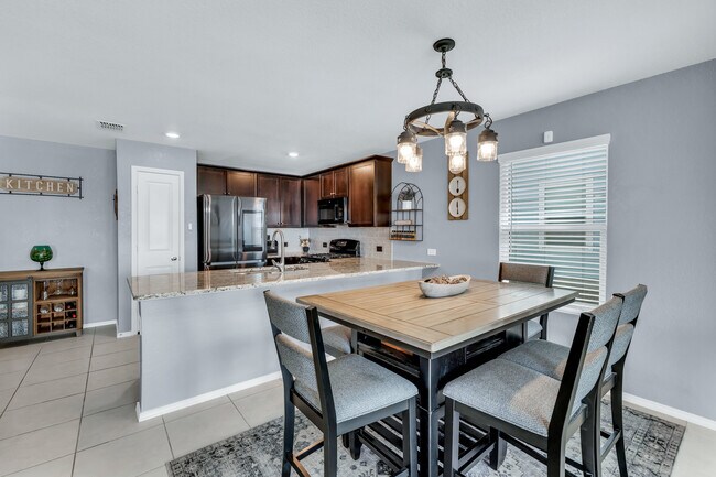 Building Photo - 2625 Turtle Dove Dr