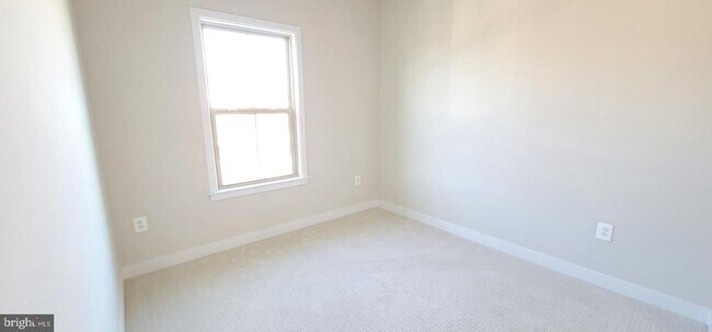 Building Photo - 3895 Sugarloaf Pkwy