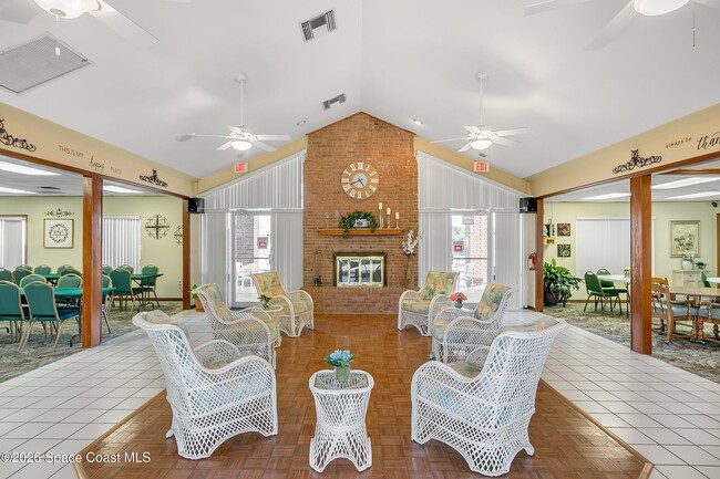 Building Photo - 972 S Fork Cir