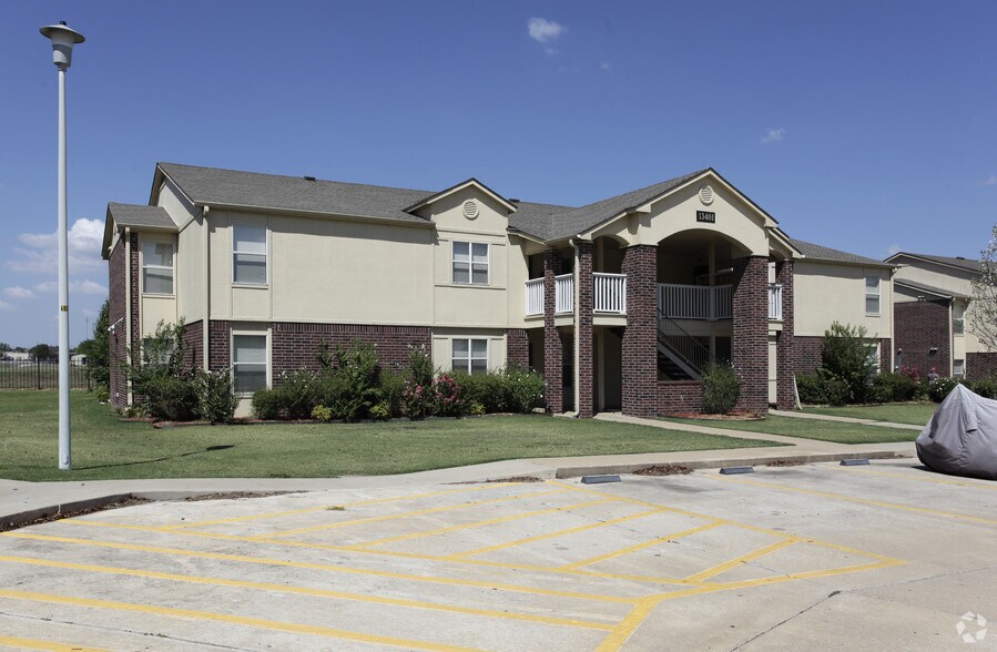 The Greens at Owasso I/II Owasso, OK Apartment Finder