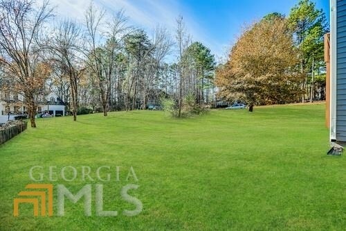 Building Photo - 17 Hollow Springs Ln