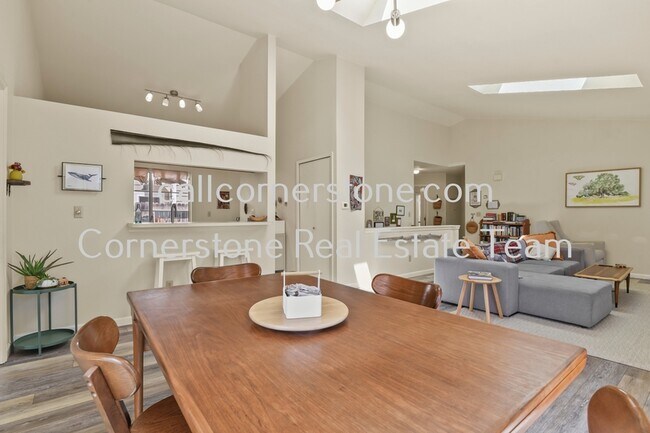 Building Photo - 8640 Boxelder Dr