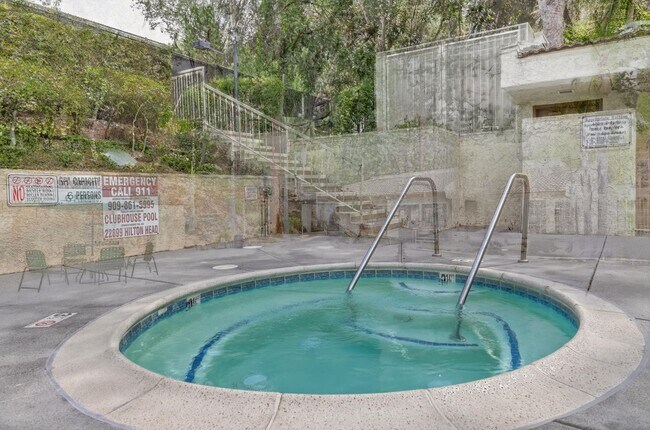 Building Photo - 2 Spacious Bedroom Diamond Bar Condo for L...